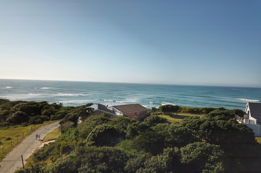 0 Bedroom Property for Sale in Paradise Beach Eastern Cape